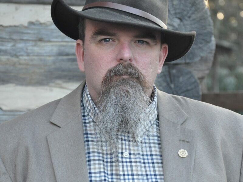 Author Michael Hardy to sign copies of his book at the Royal Oak