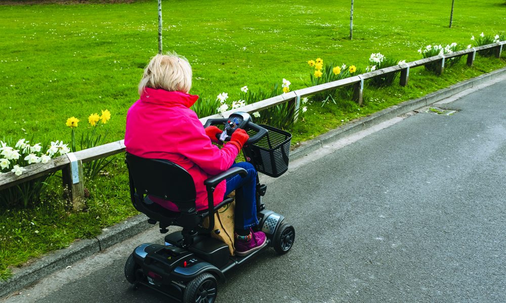 How to use a mobility scooter - Royal Examiner