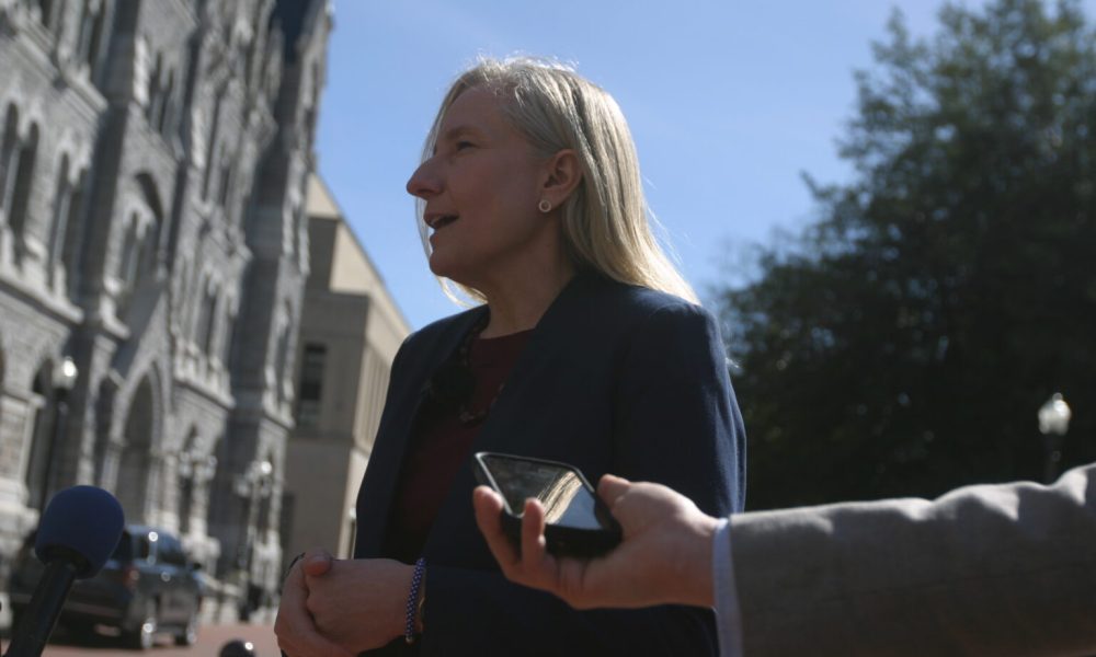 Spanberger Joins Other Governors in Push for PJM to Prioritize Ratepayer Protections